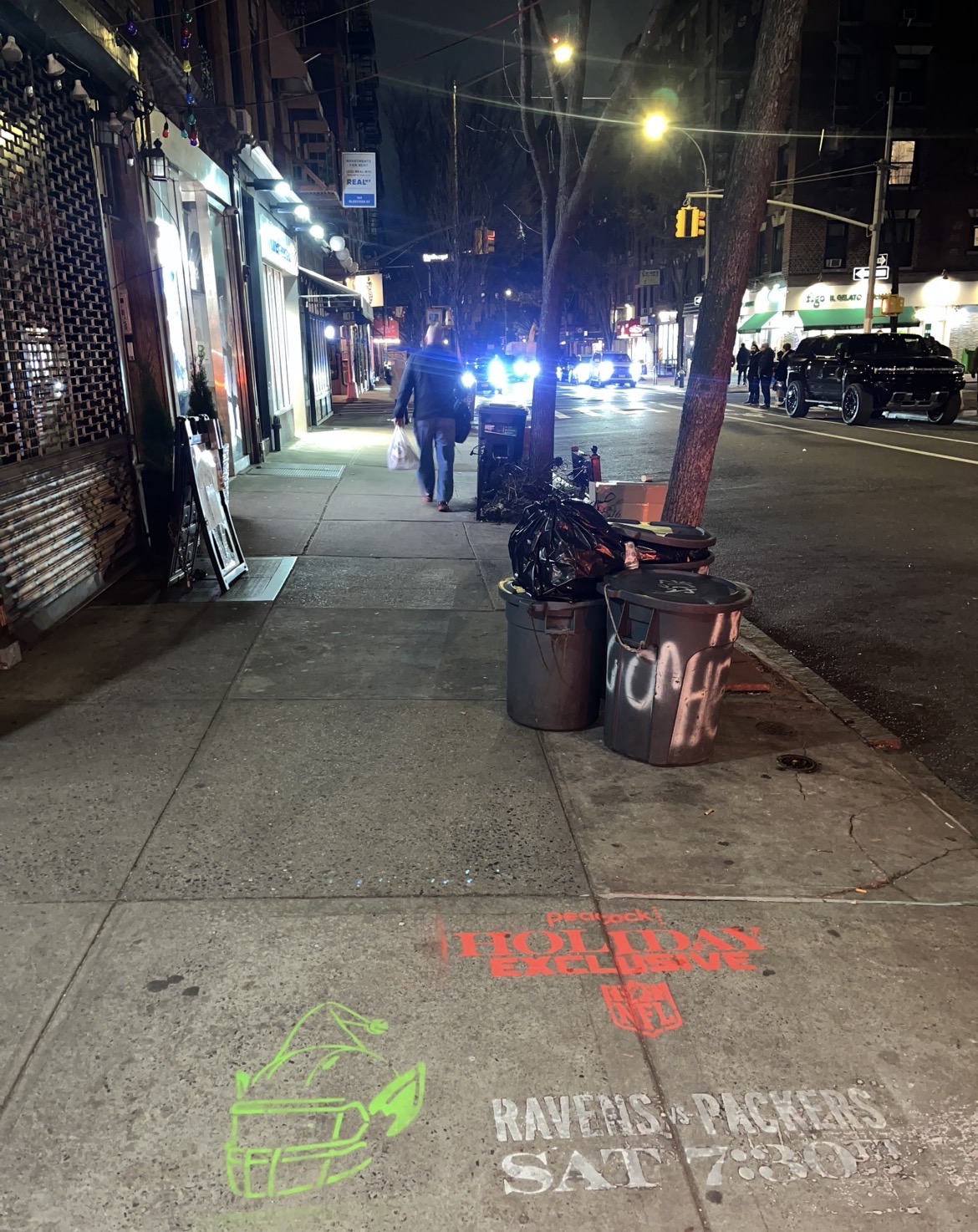 Mac Dougal St & Bleecker St